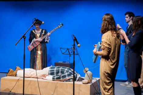 Manifeste #1 - A Constructed World Medicine Show ©Ouidade Soussi Chiadmi   13/22