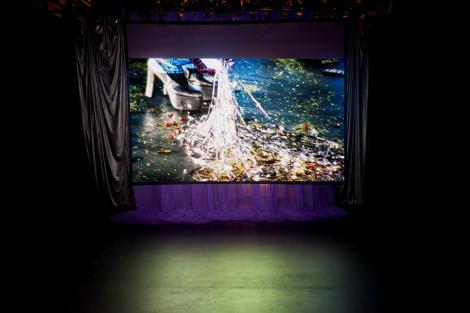Toxic, film et installation du 18 au 28 avril 2012, 1/7 ©Ouidade Soussi Chiadmi