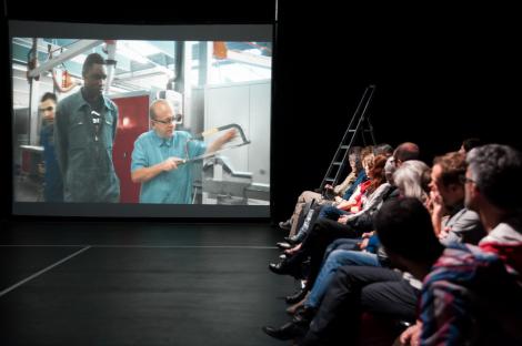  "La Chorégraphie du travail #2", 4 octobre 2013 ©Ouidade Soussi-Chiadmi 9/15
