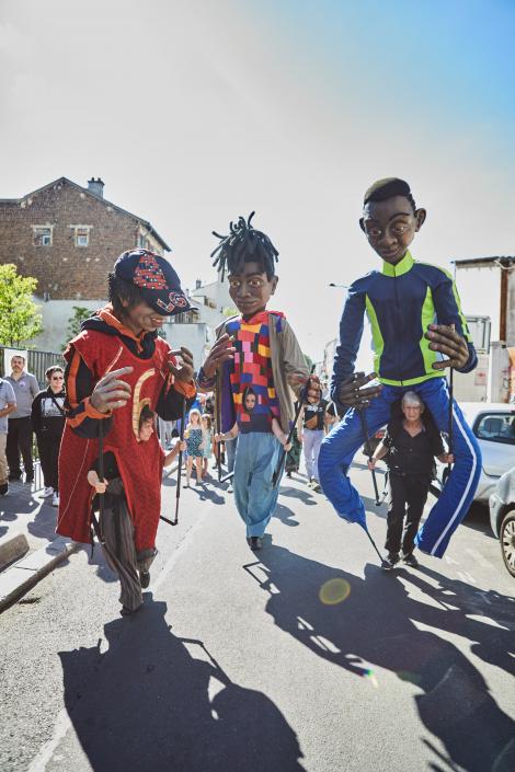 Festival Arts de rue des cités - Parade des Grandes Personnes © Charlène Yves