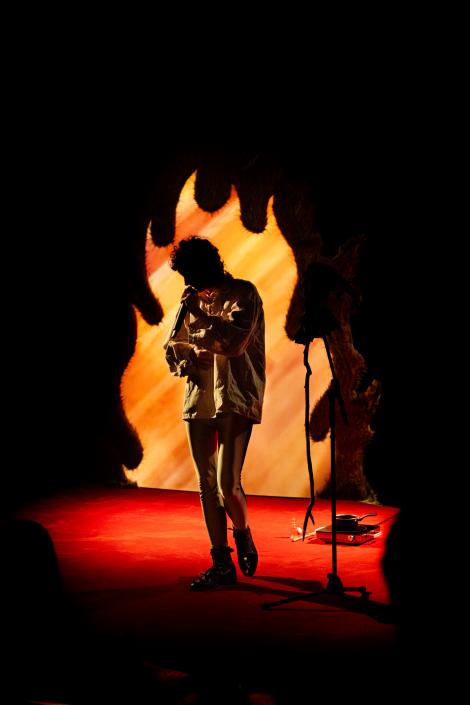 Nous sommes le festin — Hantédemos, 2025, production Le Fresnoy – Studio national des arts contemporains © Quentin Chevrier